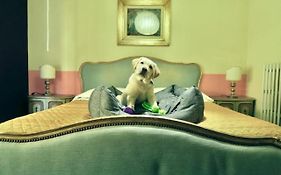 Bridge Hotel